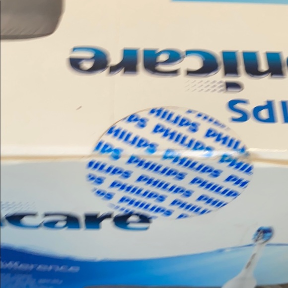 Electric toothbrush - Picture 2 of 3